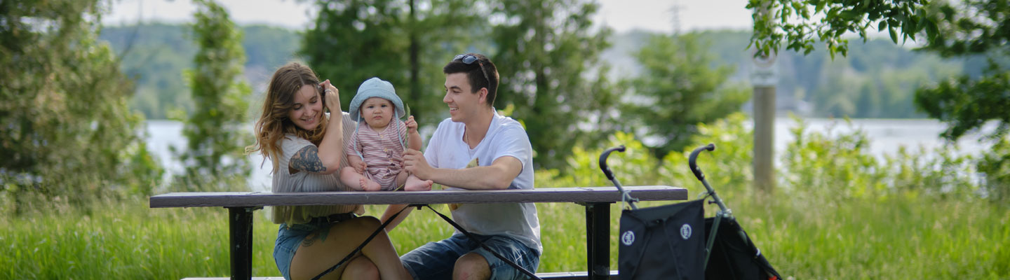 Famille au parc 